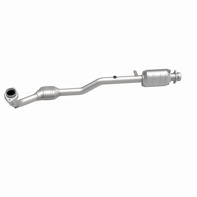 Ford Explorer Catalytic Converter - Magnaflow - California Grade CARB Compliant Direct-Fit - `99-`01