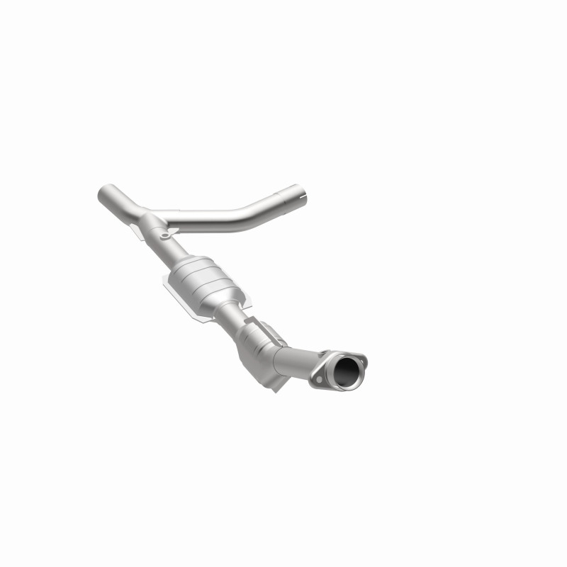 Ford E-150 Econoline Club Wagon Catalytic Converter - Magnaflow - Direct-Fit - `00-`02