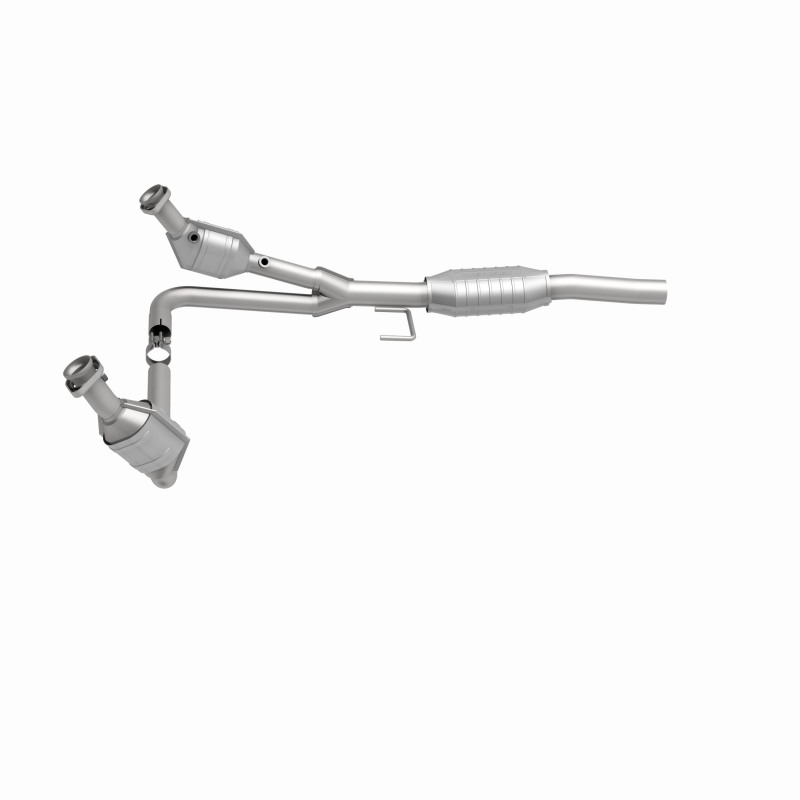 Dodge Dakota Catalytic Converter - Magnaflow - Direct-Fit, California Grade CARB Compliant - `00-`03