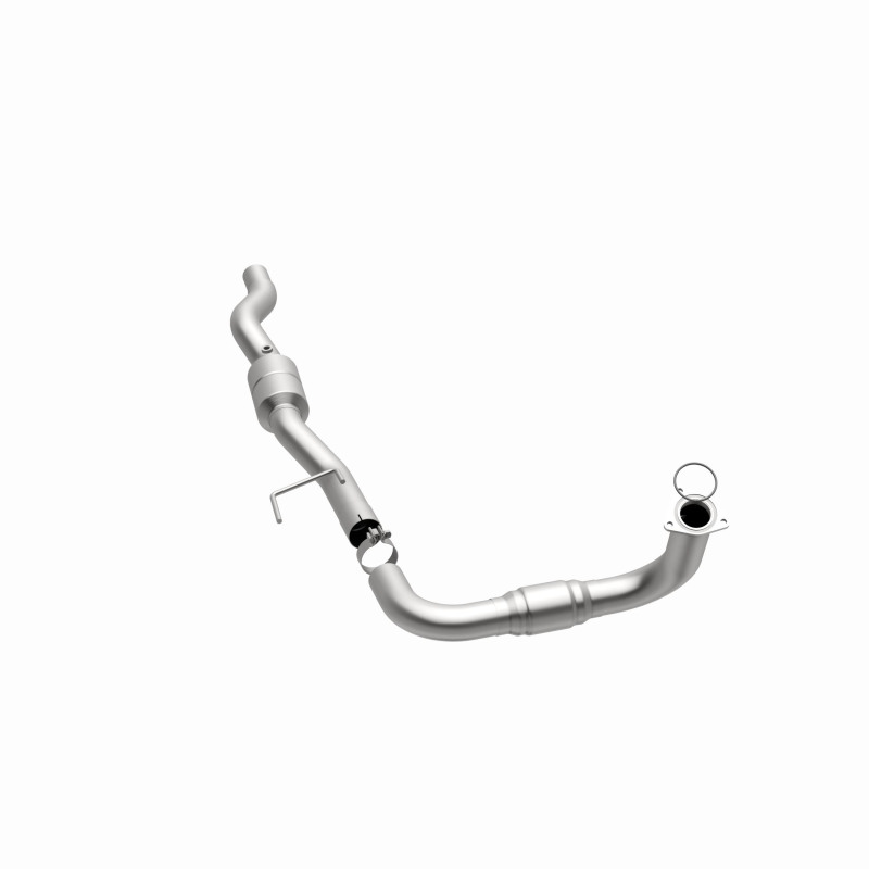 Chevrolet Avalanche 2500 Catalytic Converter - Driver Side - Magnaflow - California Grade CARB Compliant Direct-Fit - `04-`05