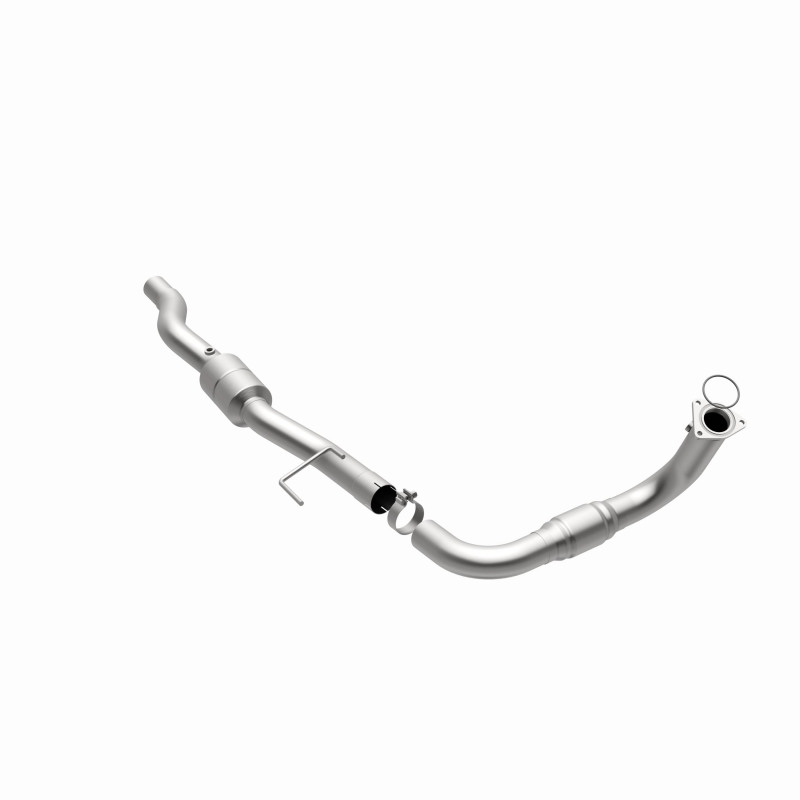 Chevrolet Suburban 2500 Catalytic Converter - Driver Side - Magnaflow - California Grade CARB Compliant Direct-Fit - `04-`05