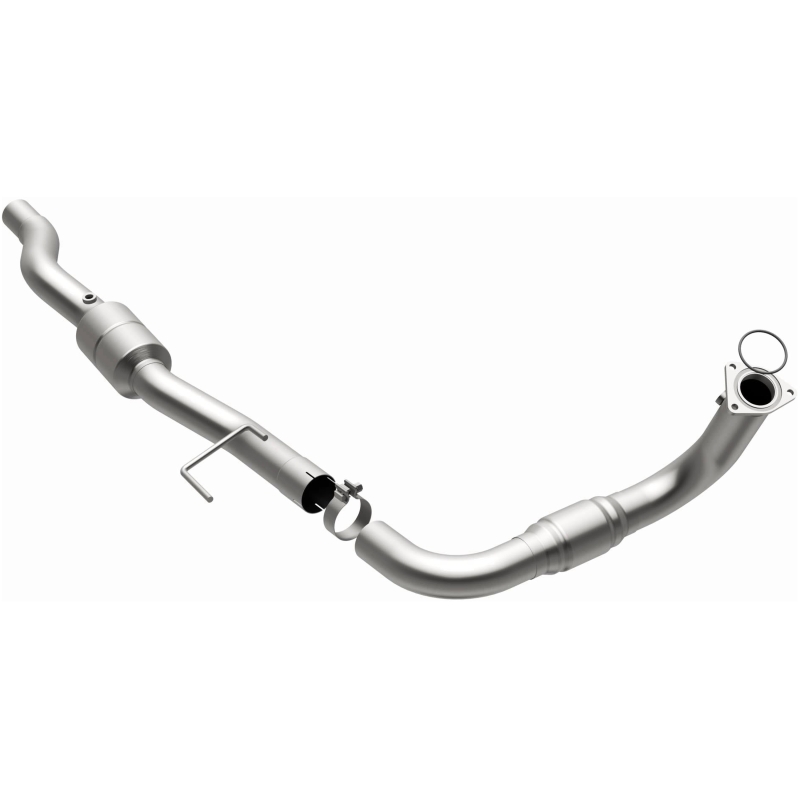 Chevrolet Suburban 2500 Catalytic Converter - Driver Side - Magnaflow - California Grade CARB Compliant Direct-Fit - `04-`05