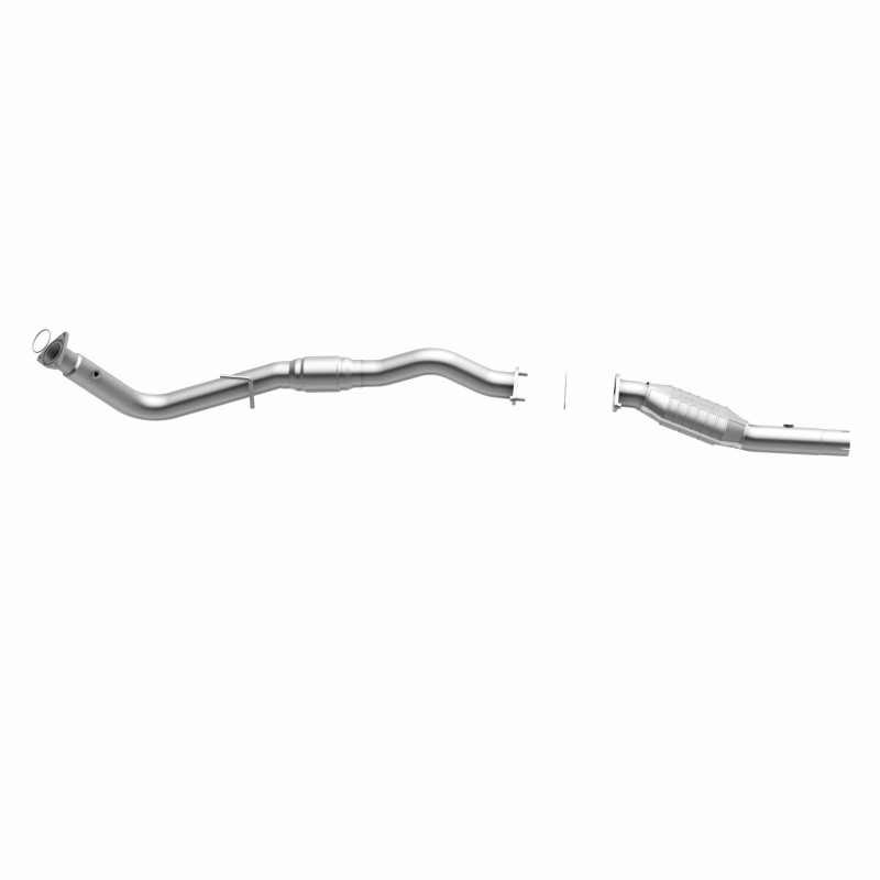 Chevrolet Silverado 1500 HD Catalytic Converter - Passenger Side - Magnaflow - Direct-Fit CARB Compliant - `01-`05