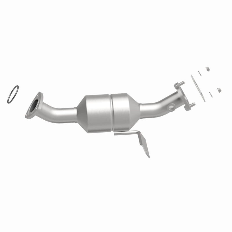 Cadillac CTS Catalytic Converter - Magnaflow - California Grade CARB Compliant Direct-Fit - 2003
