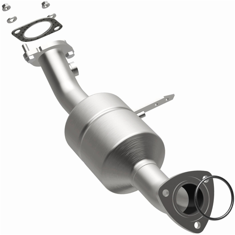 Cadillac CTS Catalytic Converter - Magnaflow - California Grade CARB Compliant Direct-Fit - 2003
