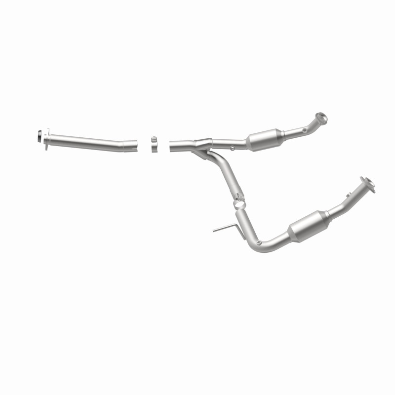 Ford Explorer Catalytic Converter - Underbody - Magnaflow - California Grade CARB Compliant Direct-Fit - `04-`05