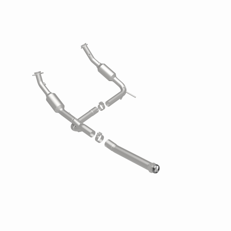 Ford Explorer Catalytic Converter - Underbody - Magnaflow - California Grade CARB Compliant Direct-Fit - `04-`05
