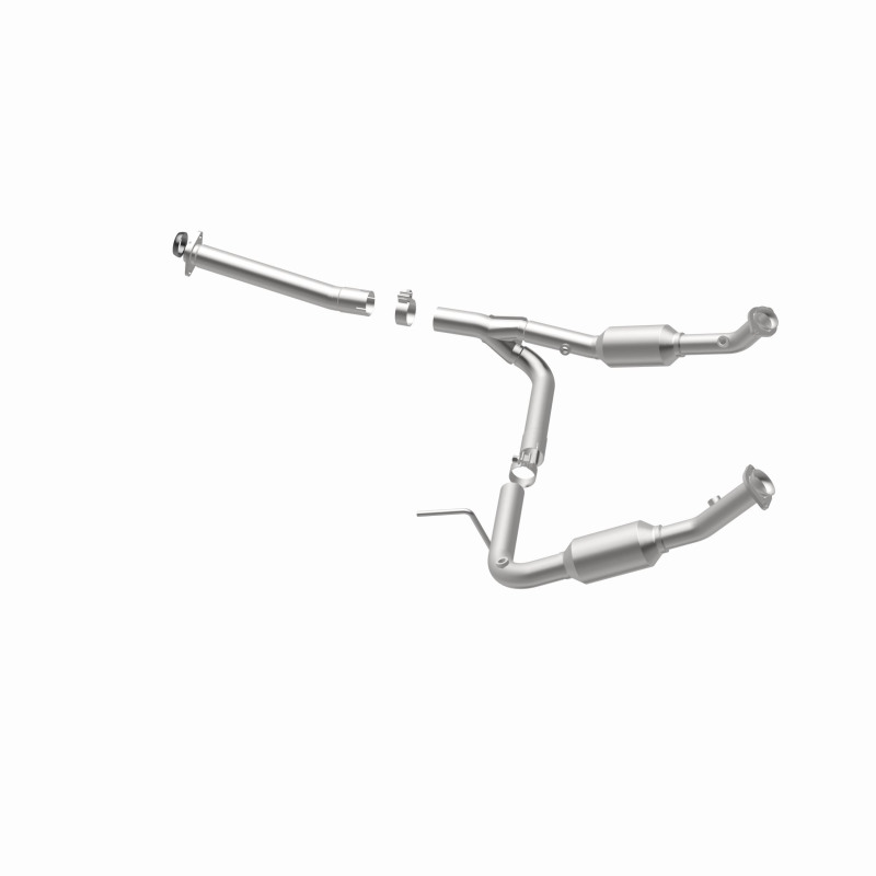Ford Explorer Catalytic Converter - Underbody - Magnaflow - California Grade CARB Compliant Direct-Fit - `04-`05