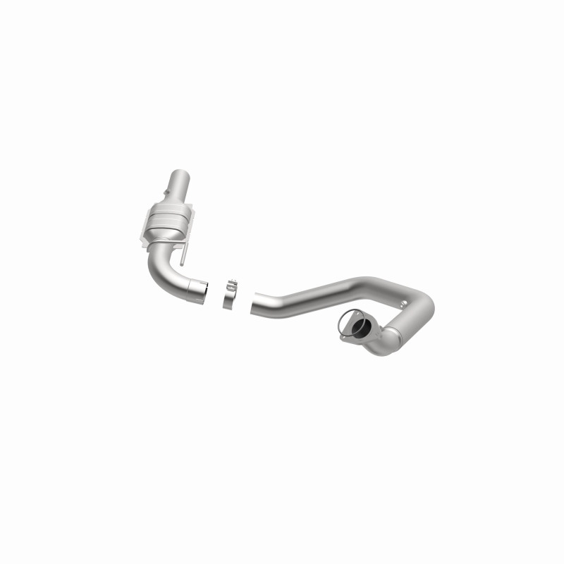 GMC Savana 3500 Catalytic Converter - Magnaflow - California Grade CARB Compliant Direct-Fit - 2003