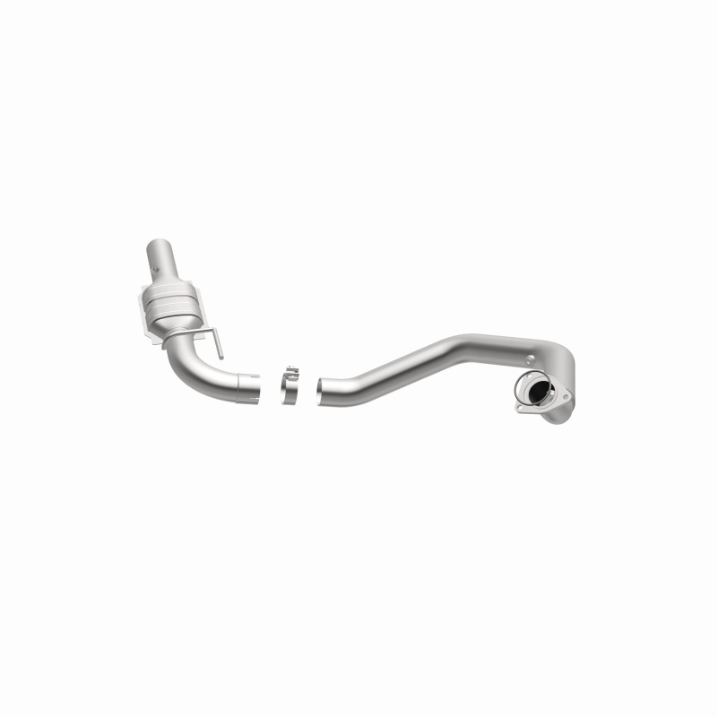 GMC Savana 3500 Catalytic Converter - Magnaflow - California Grade CARB Compliant Direct-Fit - 2003