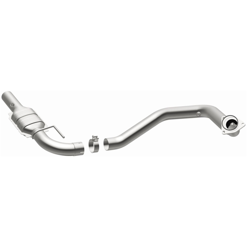 GMC Savana 3500 Catalytic Converter - Magnaflow - California Grade CARB Compliant Direct-Fit - 2003