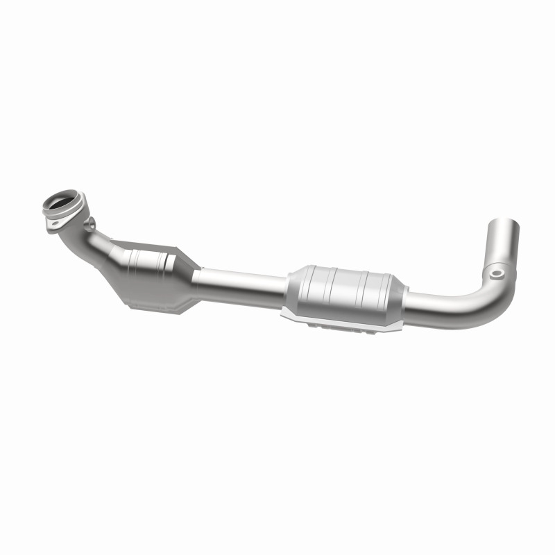 Ford E-150 Catalytic Converter - Driver Side - Magnaflow - California Grade CARB Compliant Direct-Fit - `00-`04