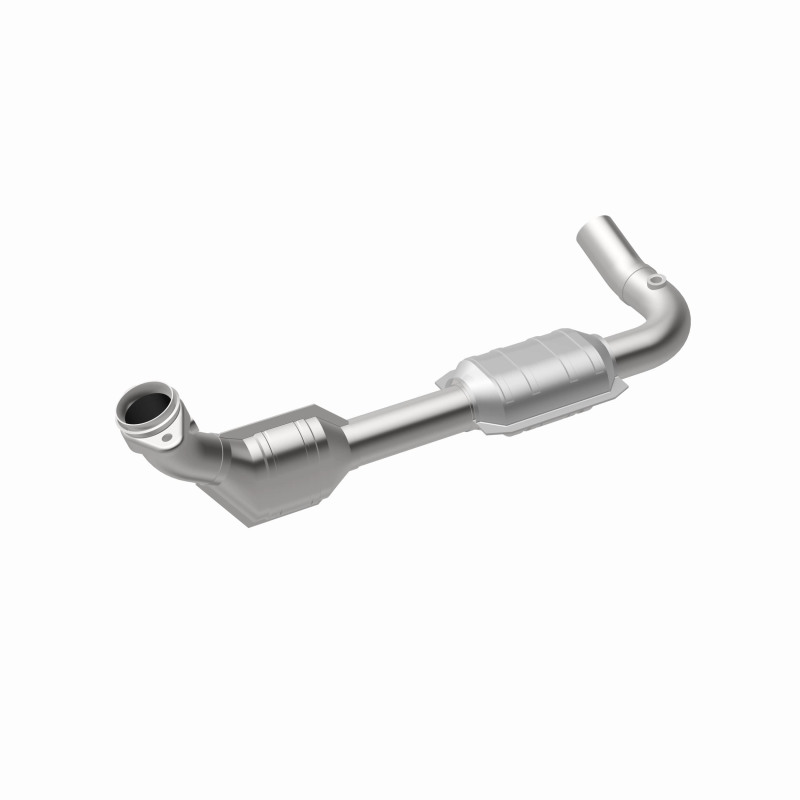 Ford E-250 Catalytic Converter - Driver Side - Magnaflow - California Grade CARB Compliant Direct-Fit - `03-`04