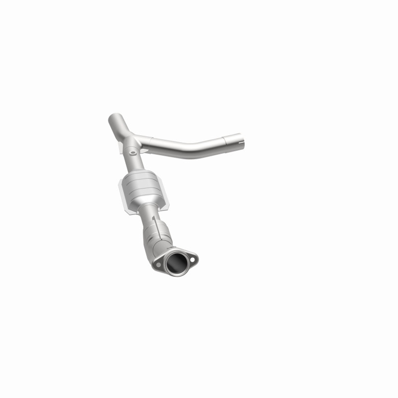 Ford E-150 Club Wagon Catalytic Converter - Passenger Side - Magnaflow - California Grade CARB Compliant Direct-Fit - `03-`04