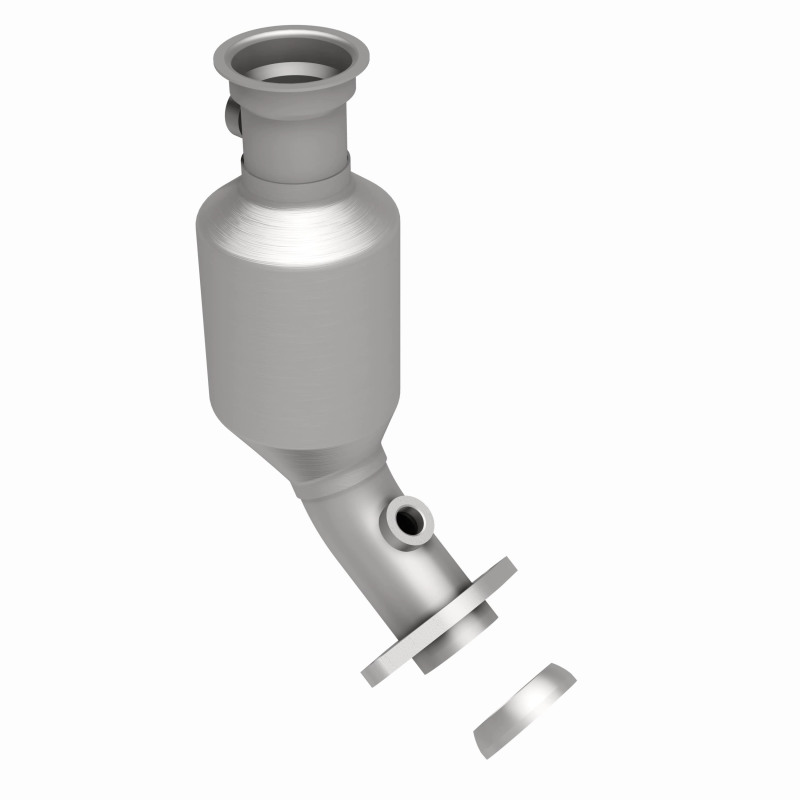 Jeep Liberty Catalytic Converter - Front Driver Side - Magnaflow - California Grade CARB Compliant, Direct-Fit, Spun Body - `02-`03