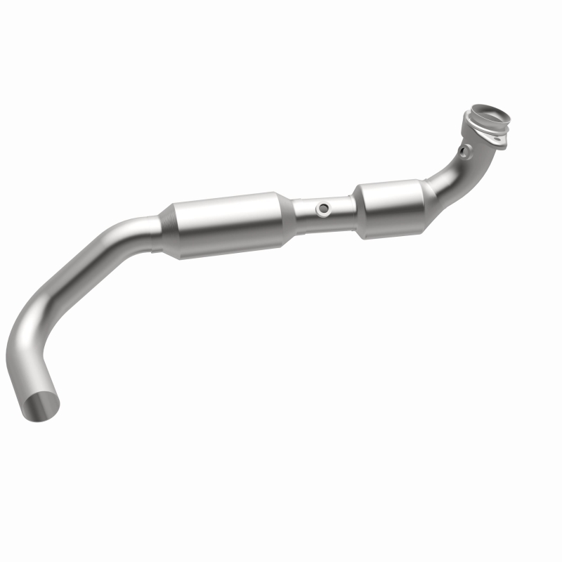 Lincoln Navigator Catalytic Converter - Magnaflow - Direct Fit, CARB Compliant - `03-`04