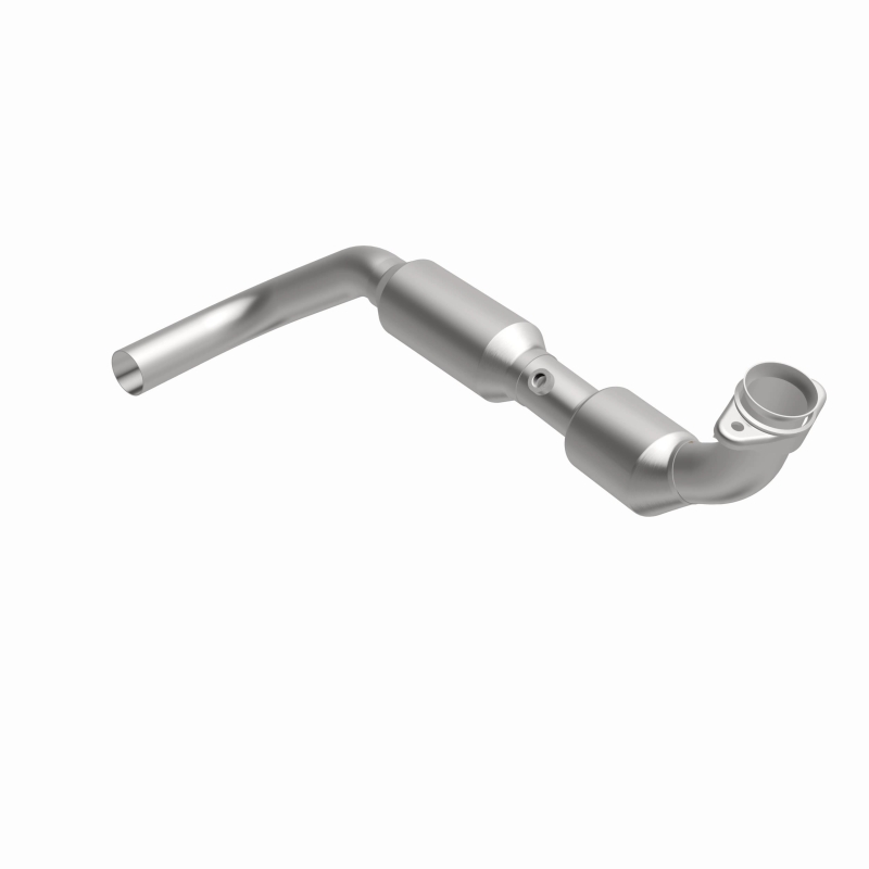 Lincoln Navigator Catalytic Converter - Magnaflow - Direct Fit, CARB Compliant - `03-`04