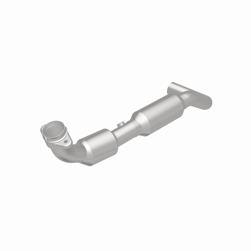 Lincoln Navigator Catalytic Converter - Magnaflow - Direct Fit, CARB Compliant - `03-`04