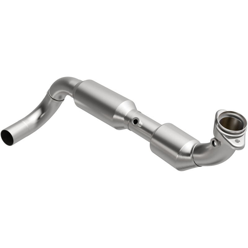 Ford Expedition Catalytic Converter - Magnaflow - Direct Fit - `03-`04