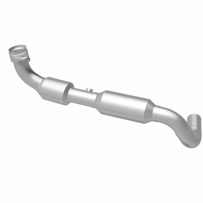 Ford Expedition Catalytic Converter - Magnaflow - Direct Fit - `03-`04