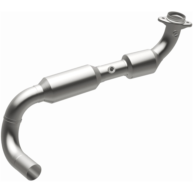 Ford Expedition Catalytic Converter - Magnaflow - Direct Fit - `03-`04