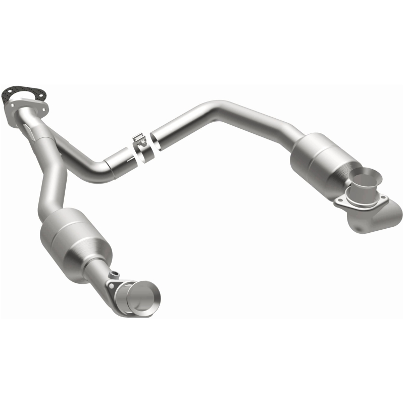 Ford E-250 Catalytic Converter - Magnaflow - California CARB Compliant Direct-Fit - 2003