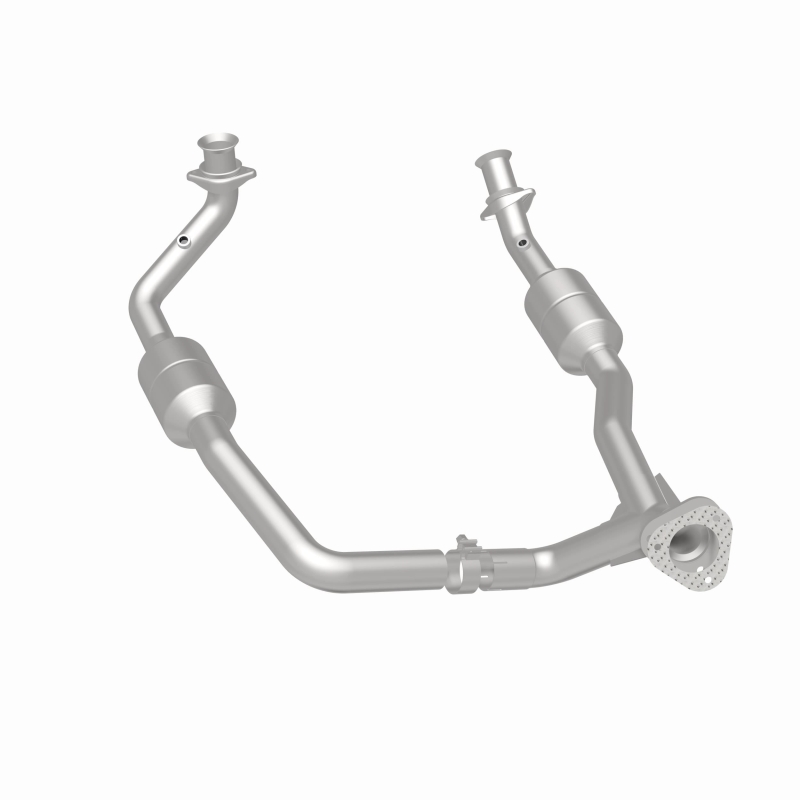 Ford E-350 Super Duty Catalytic Converter - Magnaflow - California CARB Compliant Direct-Fit - 2003