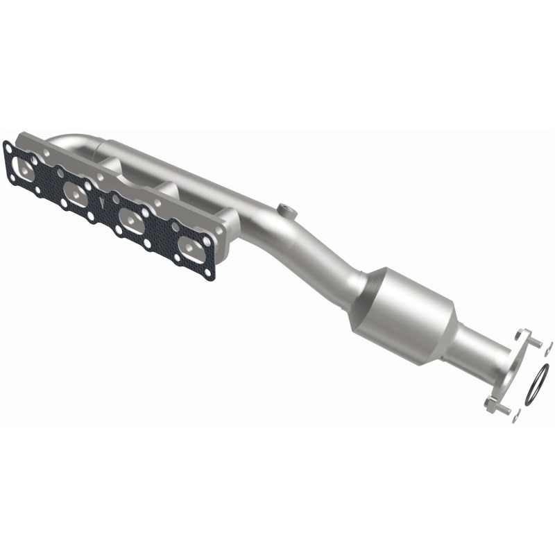 Nissan Pathfinder Armada Catalytic Converter - Magnaflow - Direct Fit - 2004