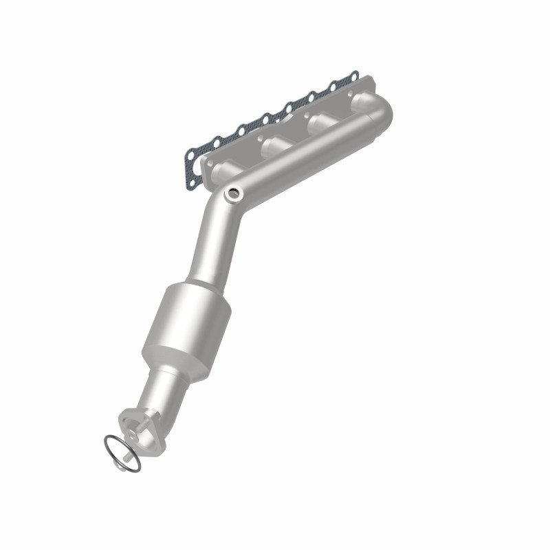 Nissan Pathfinder Armada Catalytic Converter - Magnaflow - Direct Fit - 2004