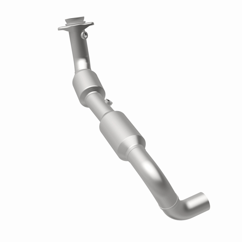 Ford F-150 Catalytic Converter - Magnaflow - Direct Fit - 2004