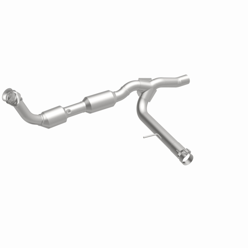 Ford F-150 Catalytic Converter - Magnaflow - Direct Fit - 2004
