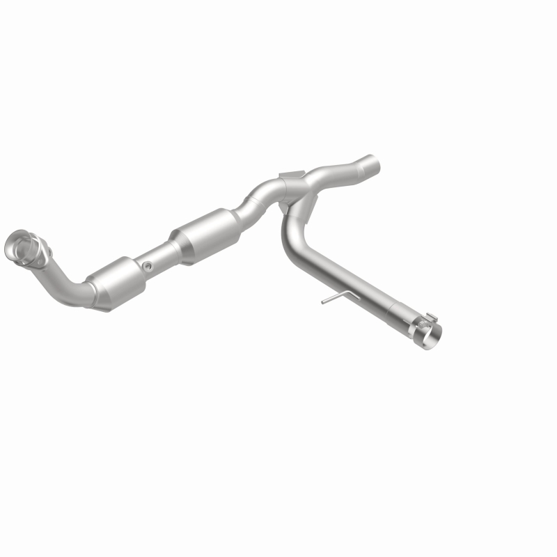 Ford F-150 Catalytic Converter - Magnaflow - Direct Fit - 2004