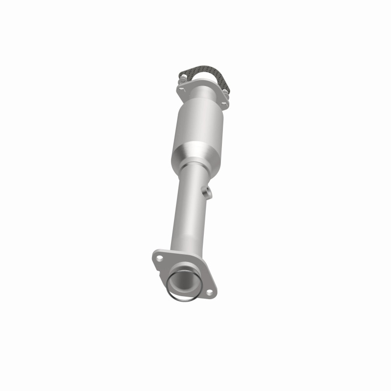 Nissan Titan Catalytic Converter - Magnaflow - Direct-Fit - 2004