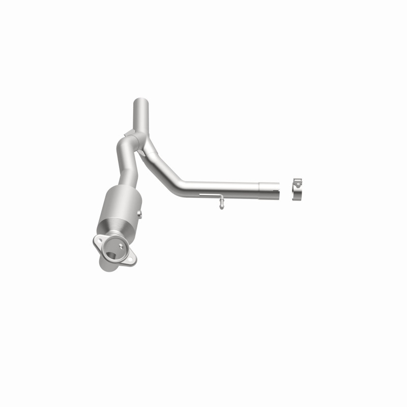 Lincoln Mark LT Catalytic Converter - Magnaflow - California Grade CARB Compliant Direct-Fit - 2006