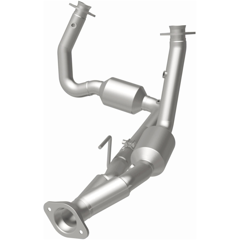 Jeep Commander Catalytic Converter - Magnaflow - Direct Fit - 2006