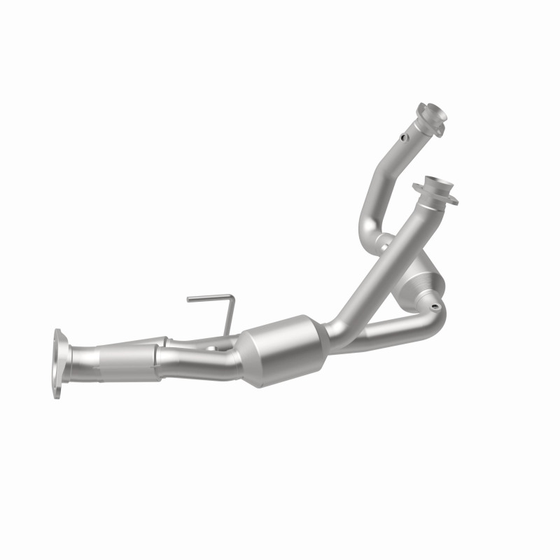Jeep Commander Catalytic Converter - Magnaflow - Direct Fit - 2006