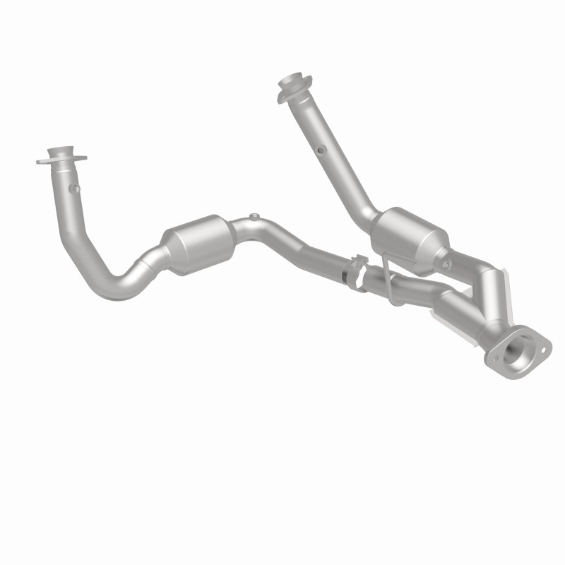 Jeep Commander Catalytic Converter - Magnaflow - Direct Fit - 2006