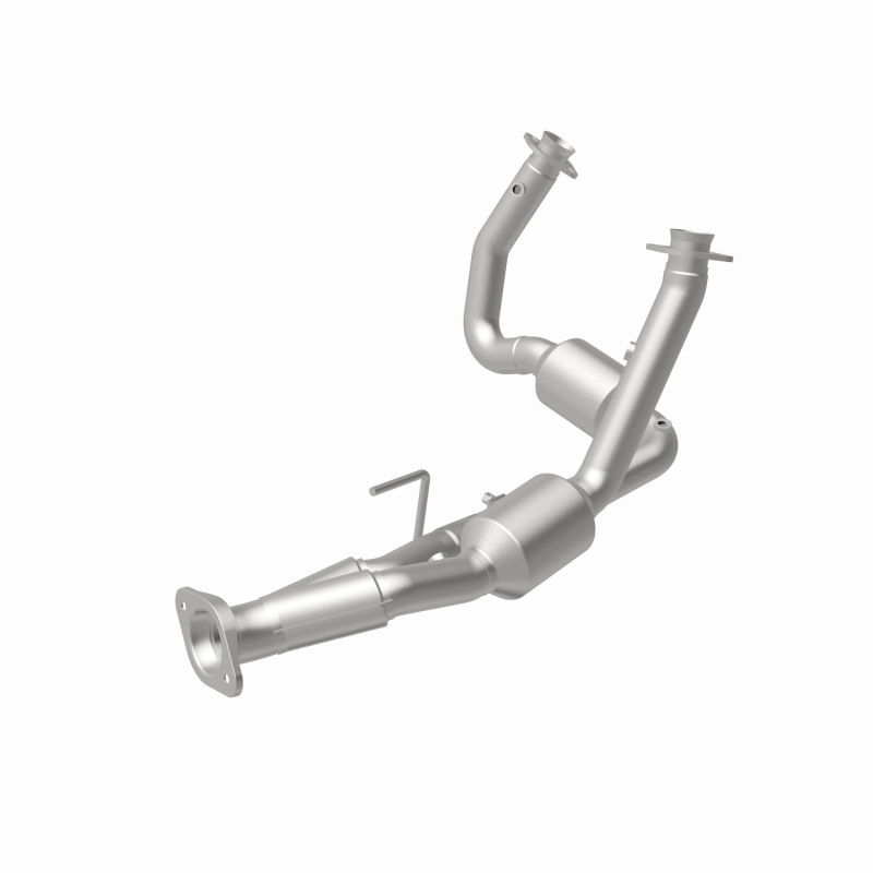 Jeep Commander Catalytic Converter - Magnaflow - Direct Fit - 2006