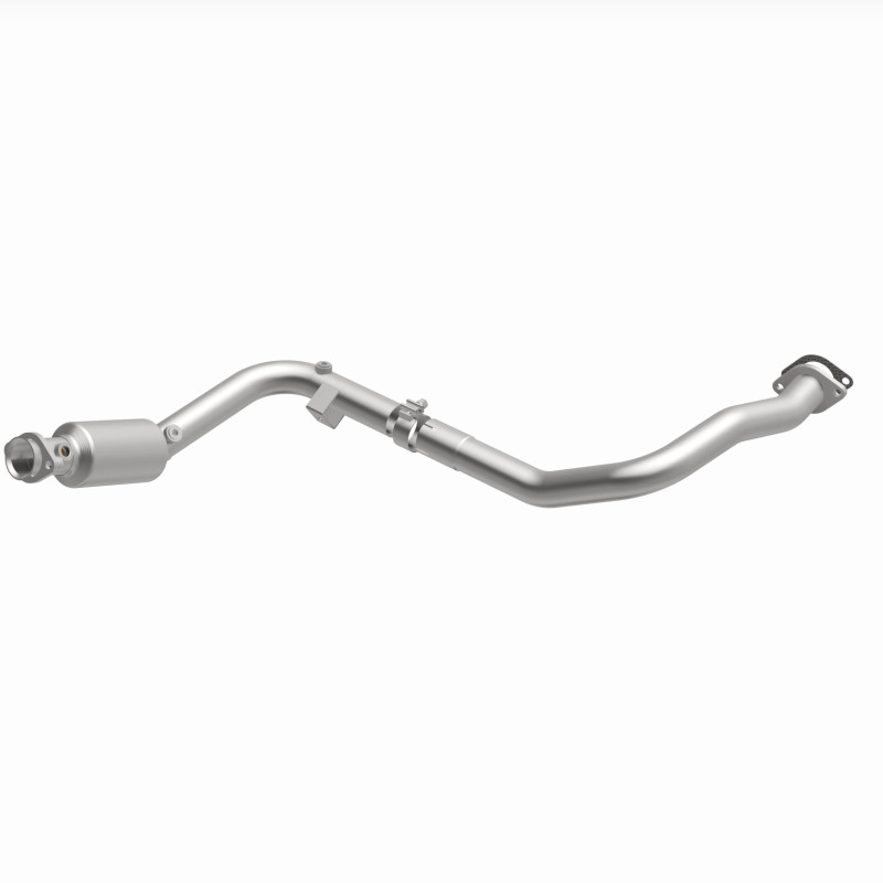 Land Rover Range Rover Sport Catalytic Converter - Magnaflow - California Grade CARB-Compliant Direct-Fit - 2006