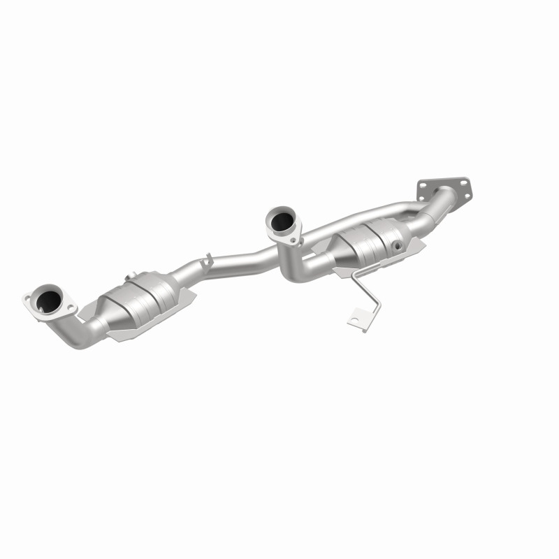 Ford Freestar Catalytic Converter - Magnaflow - Direct Fit - `04-`07