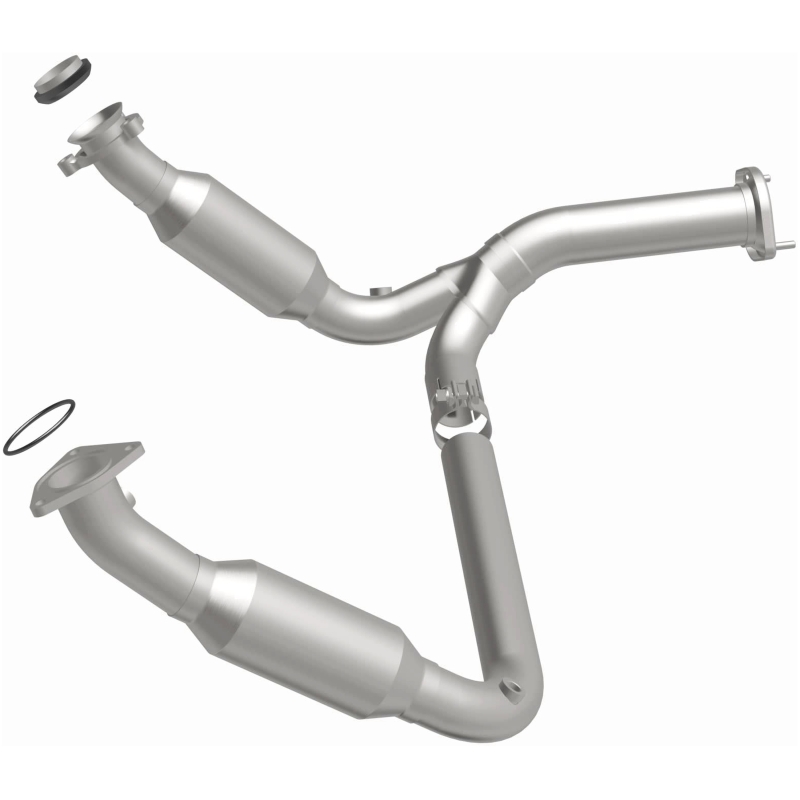 Chevrolet Silverado 1500 Catalytic Converter - Magnaflow - OEM Grade Federal/EPA Compliant Direct-Fit - `07-`09