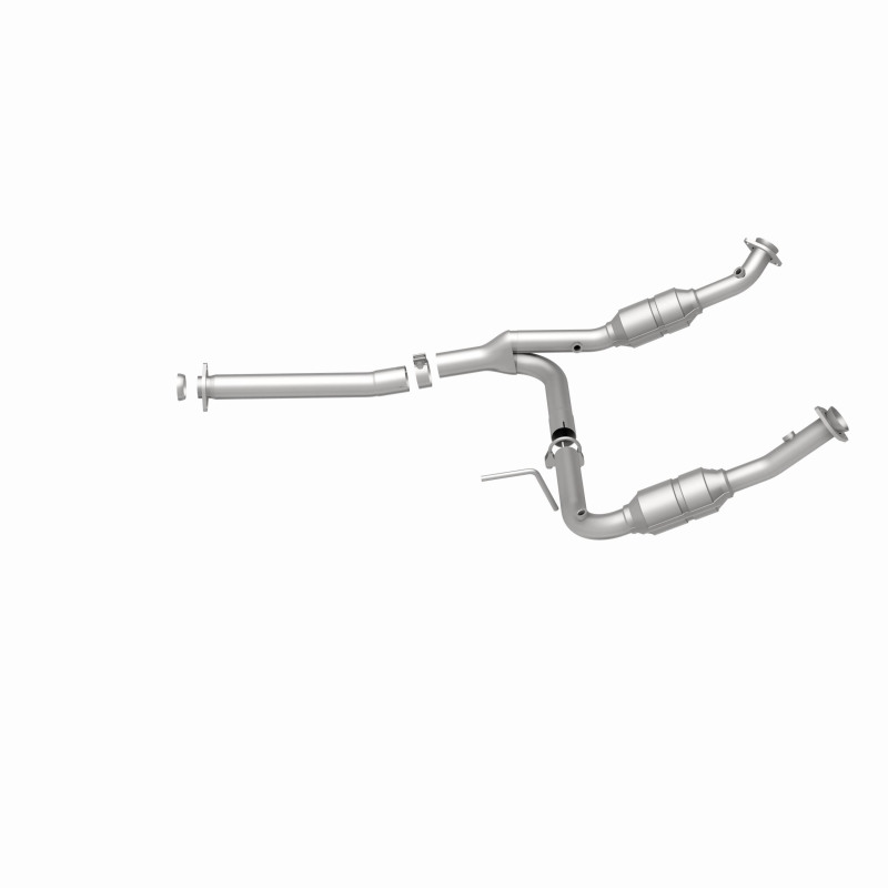 Ford Explorer Catalytic Converter - Magnaflow - OEM Grade, Direct-Fit - `04-`05