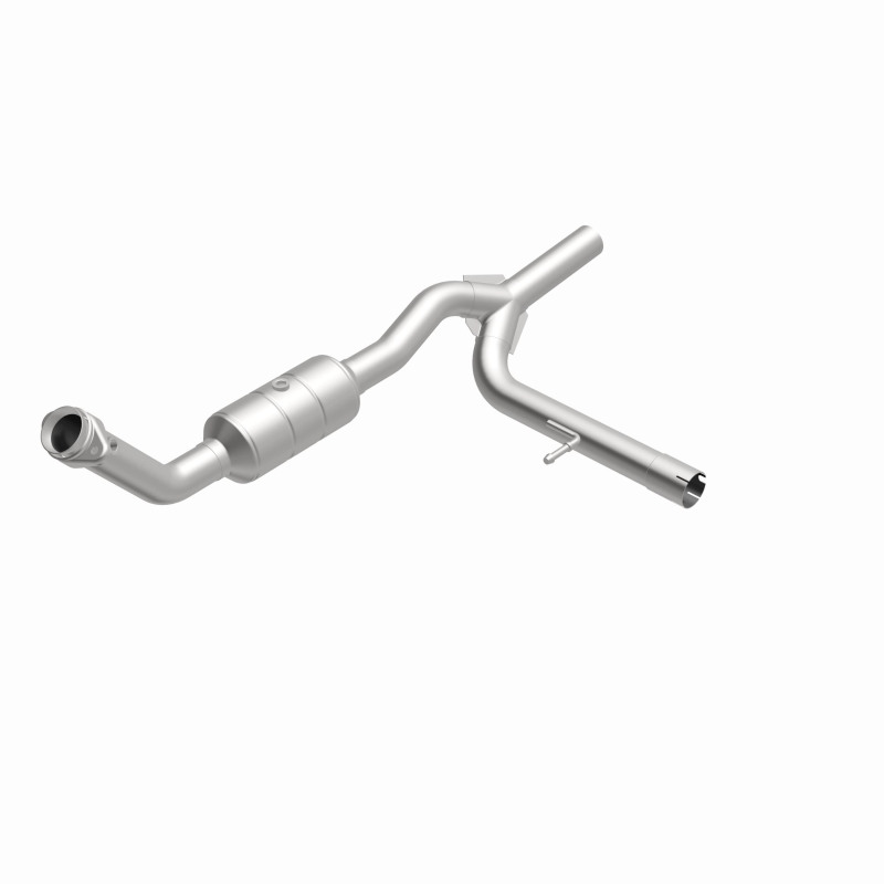 Ford F-150 Catalytic Converter - Magnaflow - OEM Grade Direct-Fit - `04-`08