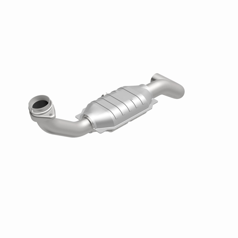Ford Expedition Catalytic Converter - Magnaflow - OEM Grade, Direct-Fit - `05-`06