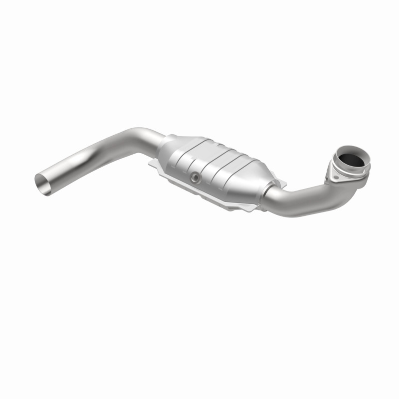 Ford Expedition Catalytic Converter - Magnaflow - OEM Grade, Direct-Fit - `05-`06