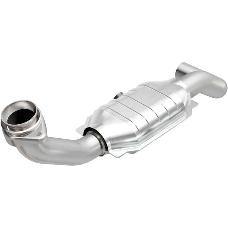 Ford Expedition Catalytic Converter - Magnaflow - OEM Grade, Direct-Fit - `05-`06