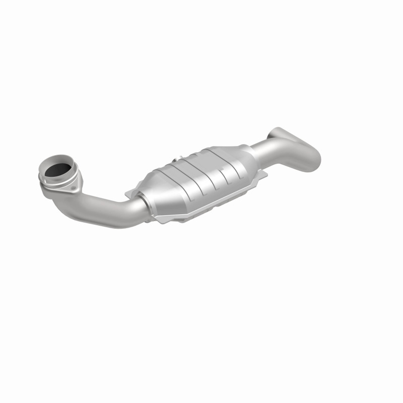 Ford Expedition Catalytic Converter - Magnaflow - OEM Grade, Direct-Fit - `05-`06