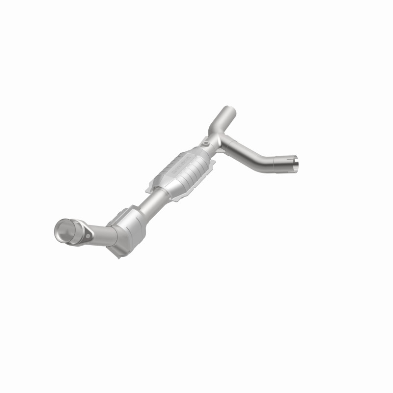 Ford E-150 Econoline Catalytic Converter - Magnaflow - Direct Fit, OEM Grade - `00-`02