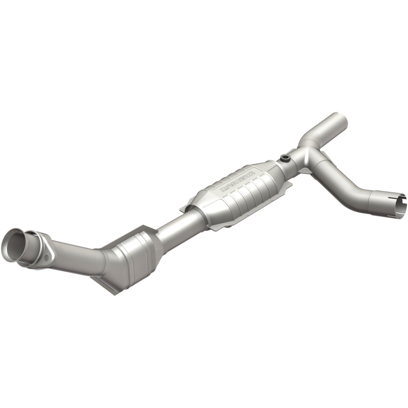 Ford E-150 Econoline Catalytic Converter - Magnaflow - Direct Fit, OEM Grade - `00-`02