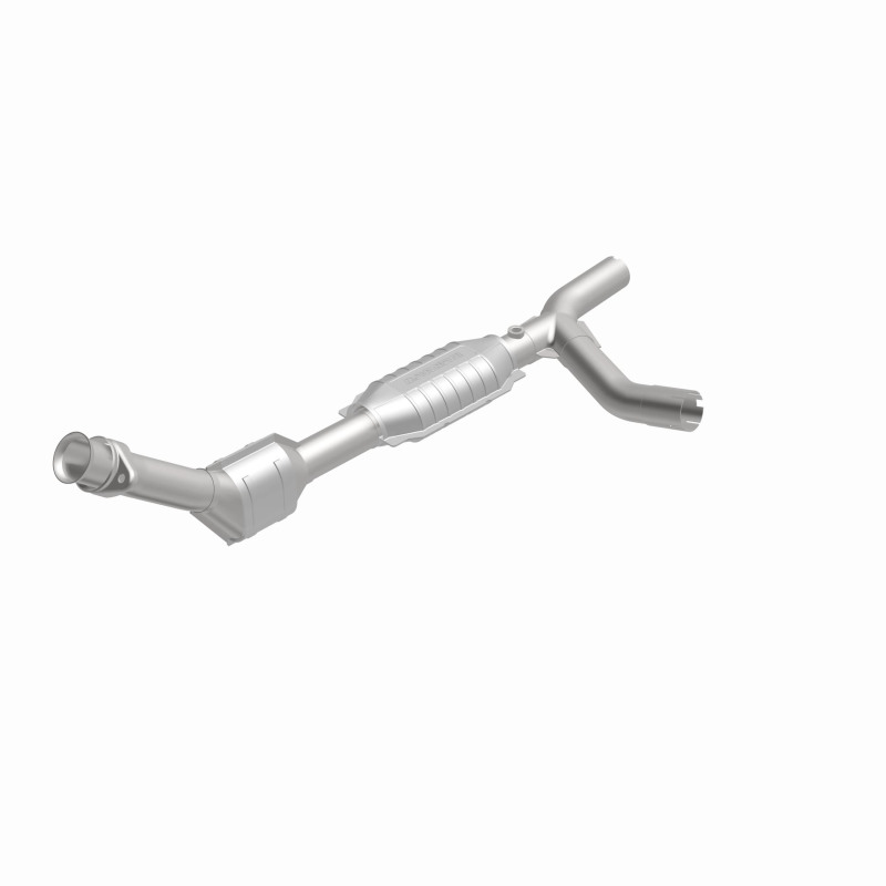 Ford E-250 Econoline Catalytic Converter - Magnaflow - Direct Fit, OEM Grade - `00-`02